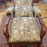 Voltaire mahogany with a rack.