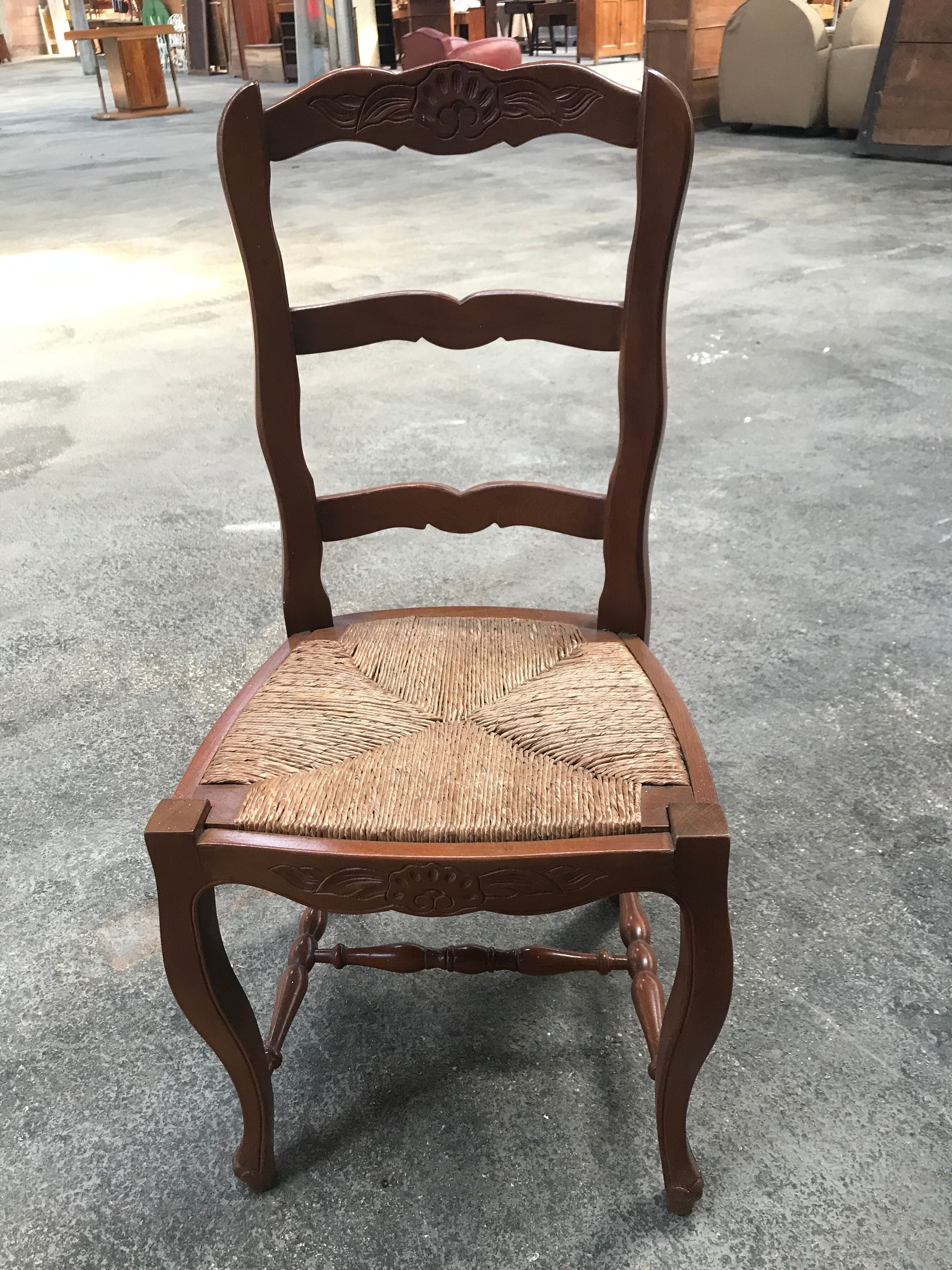 Suite of 6 rustic mulched chairs Louis XV solid cherry