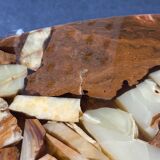 Round coffee table in onyx-like resin and chrome-plated metal, 1970s
