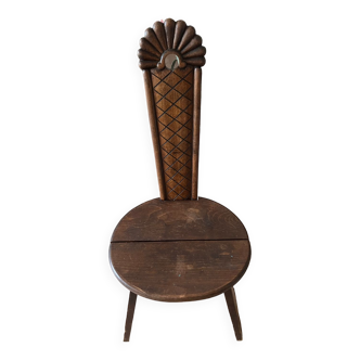 Chaise en bois rustique art populaire