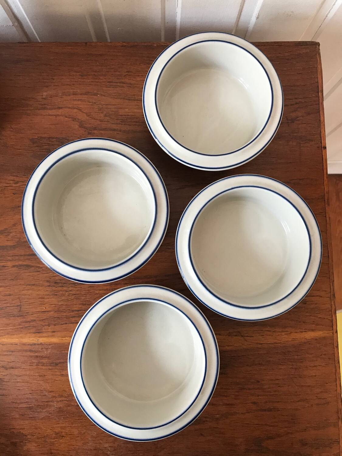 Lot 4 Arabia Finland Bowls