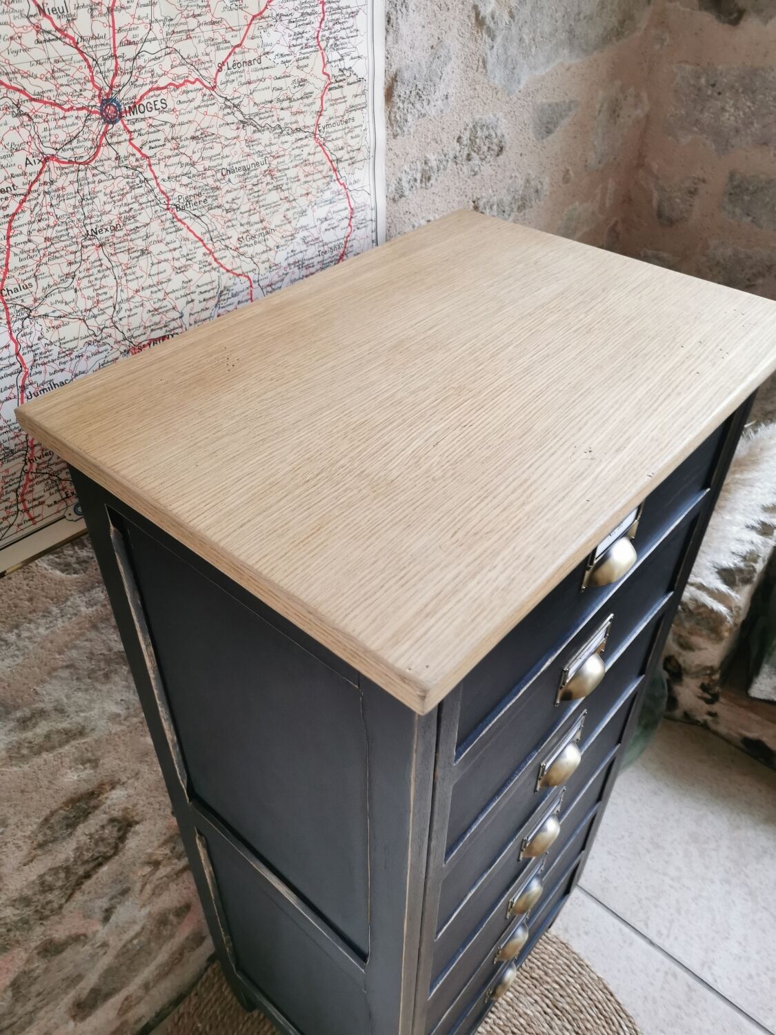 Ragpicker, black patina