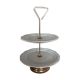 Vintage servant in cracked earthenware