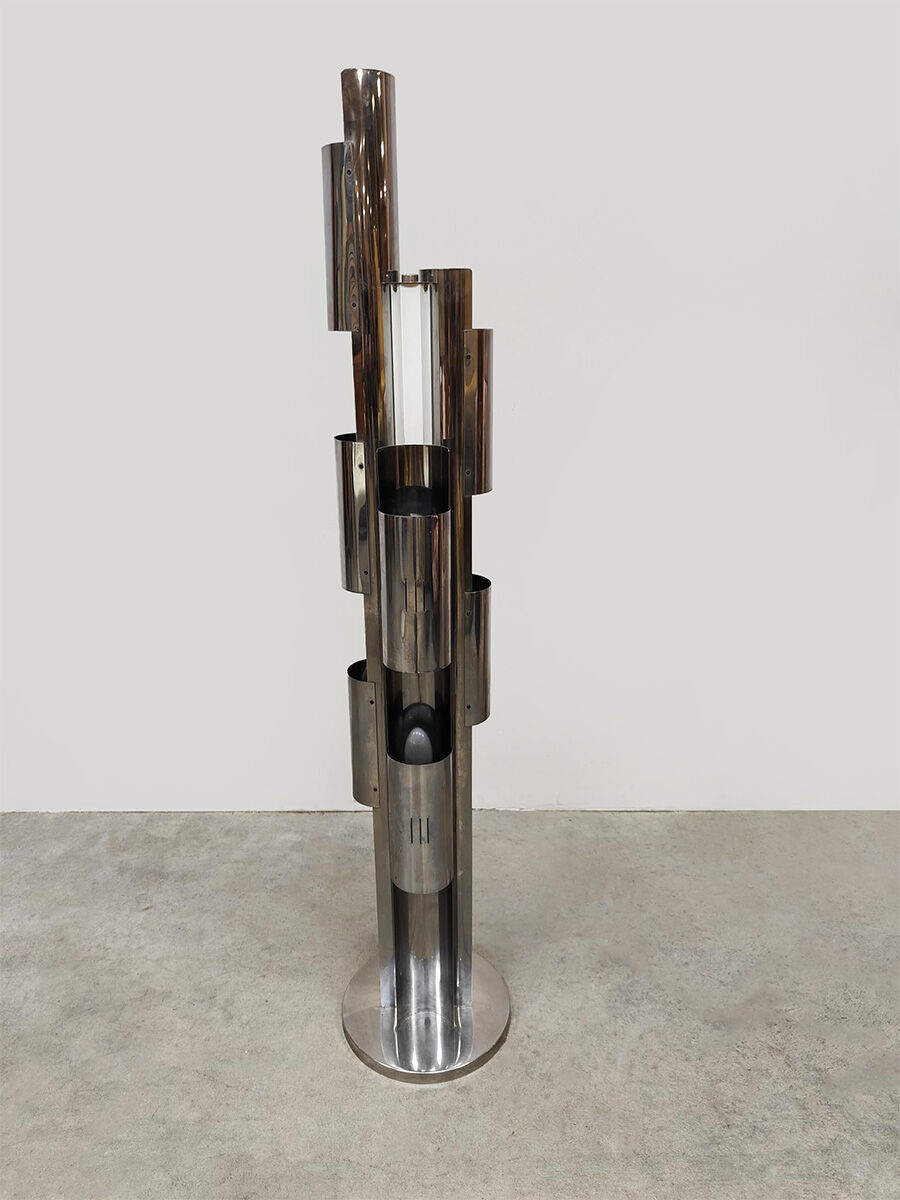 Italian vintage design chrome metal floor lamp 1970