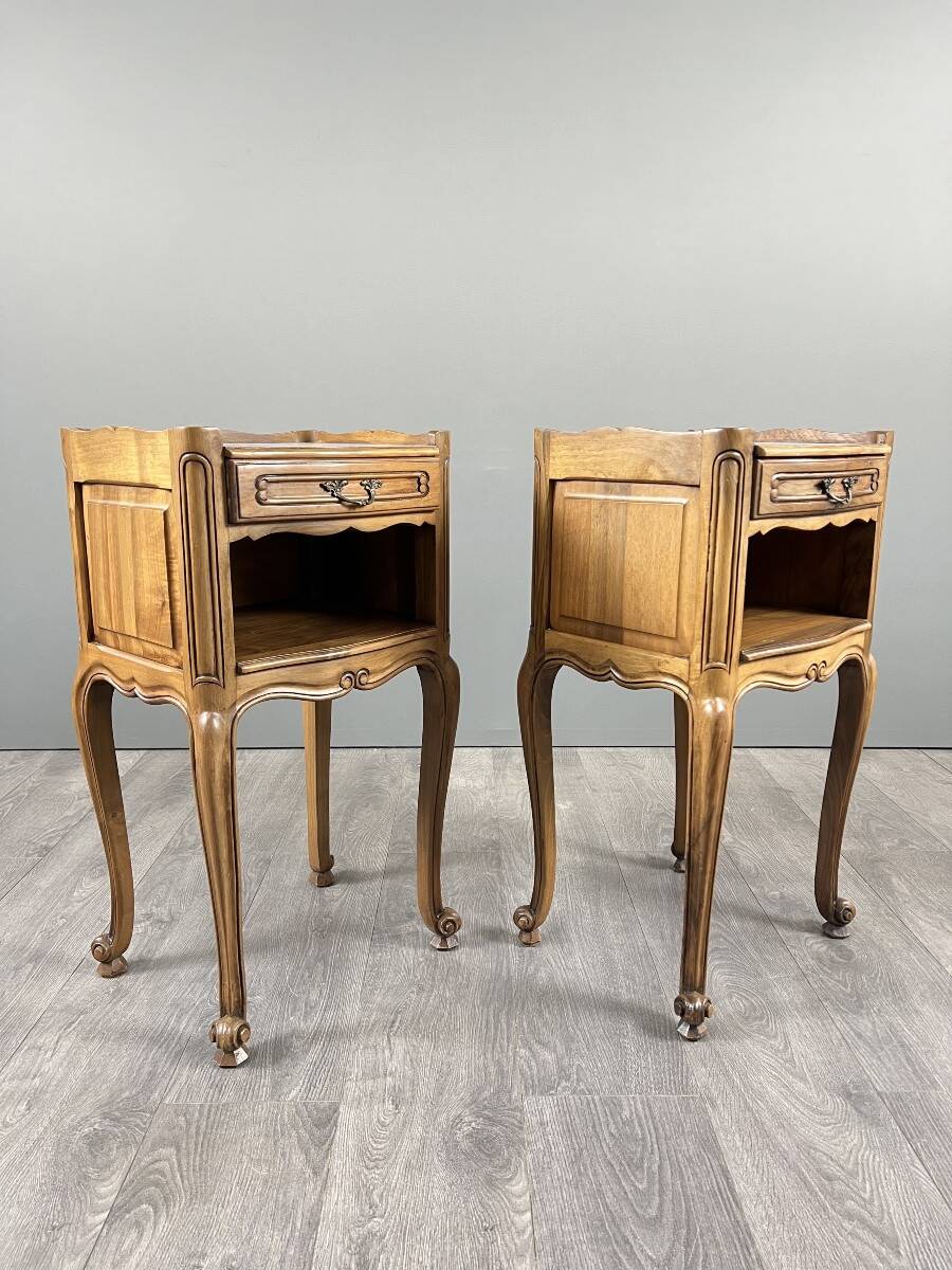 Pair of Louis XV style bedside tables in wood, 20th century