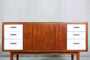 Enfilade anglaise vintage, années 1950