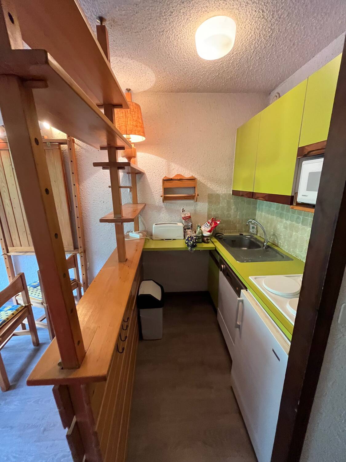 Vintage solid wood kitchen bar