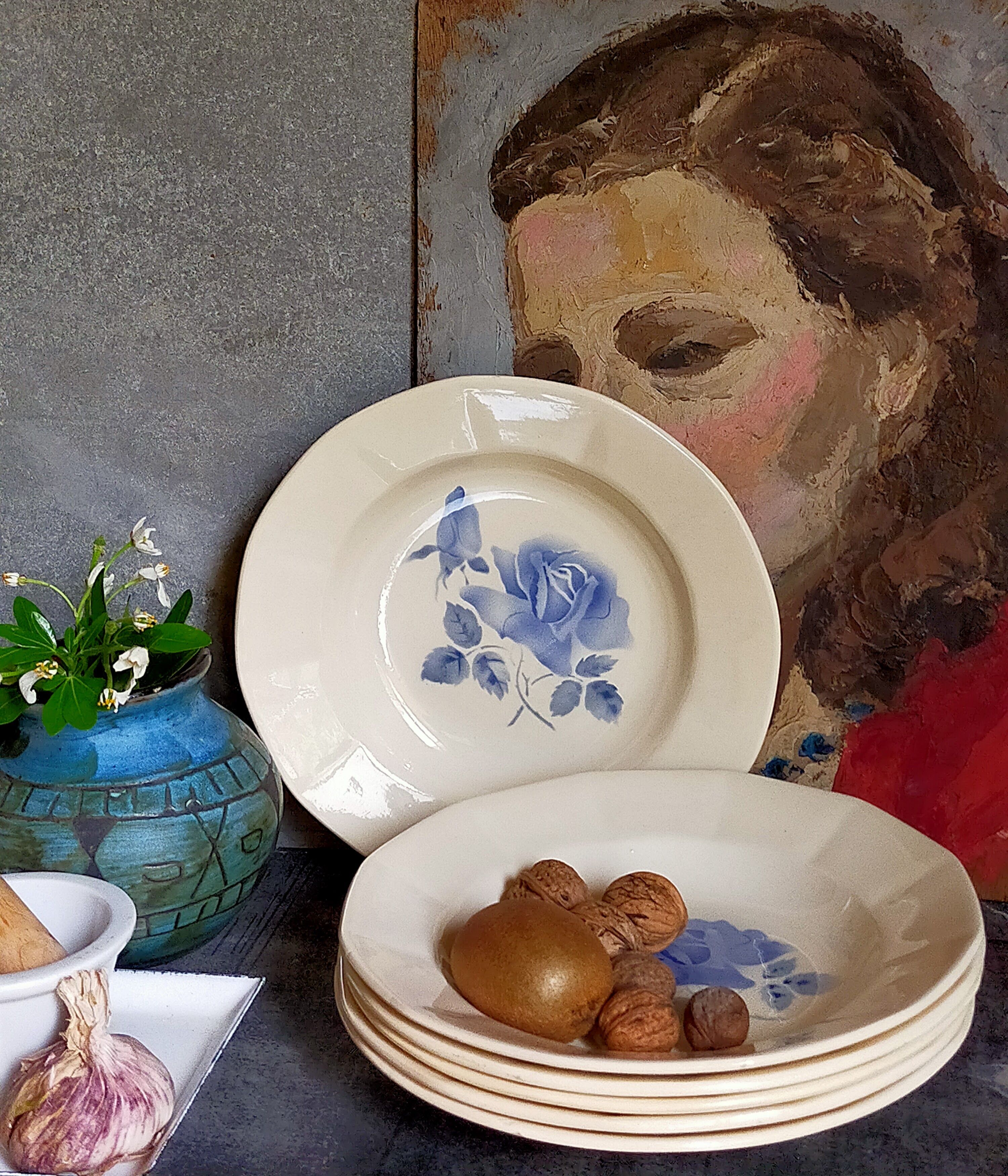 Six earthenware plates of Digoin and Sarreguemines 40s