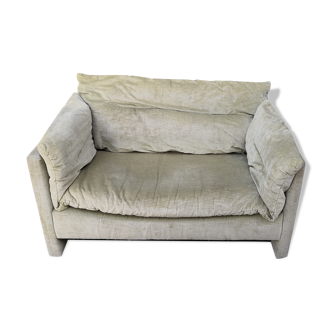 Canapé vintage velours années 70 roset