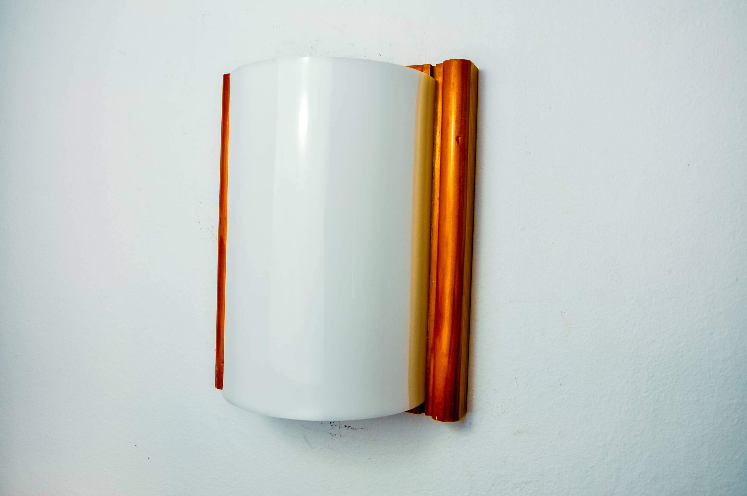 Pine and methacrylate wall lamp, Spain 1980