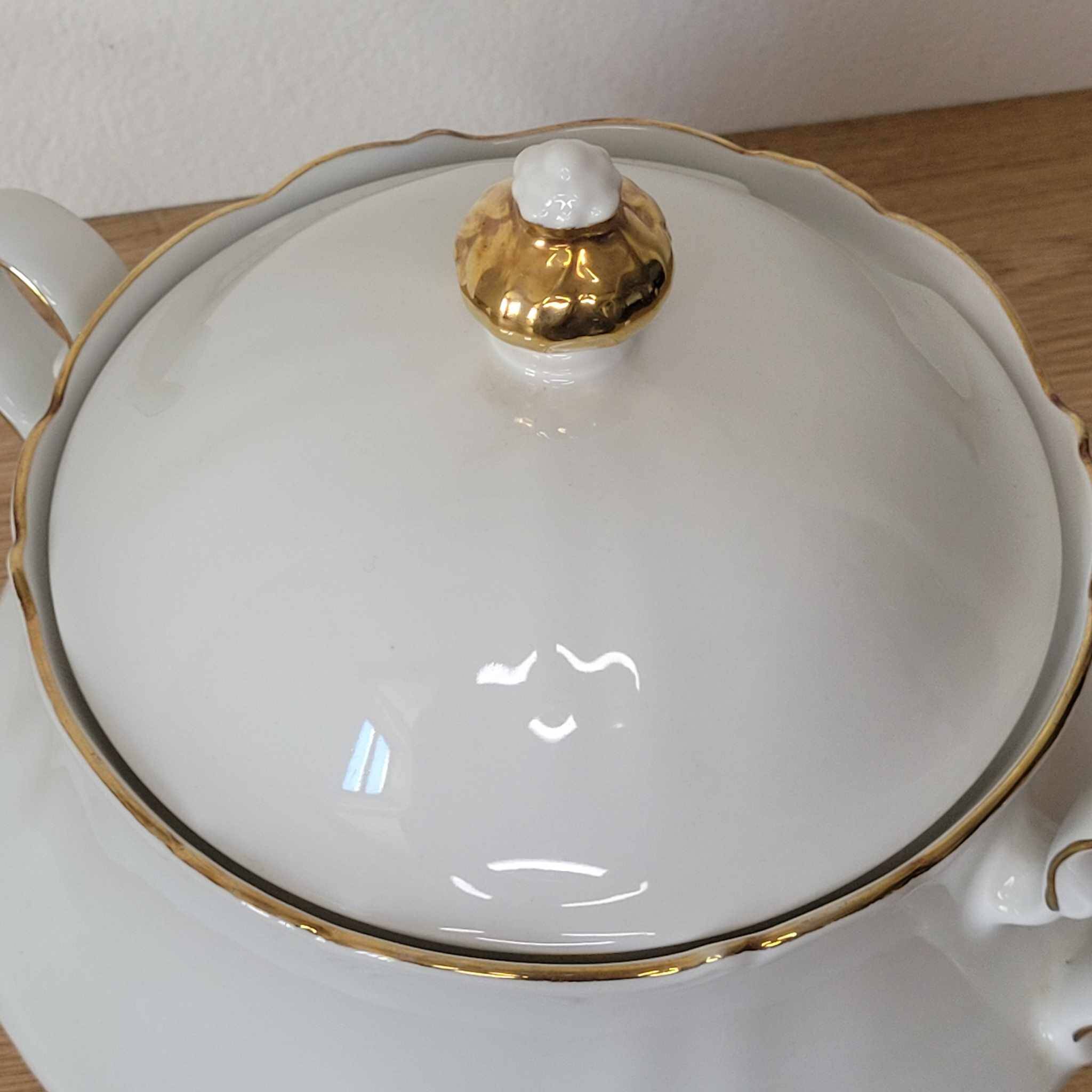 White Porcelain Soup Tureen Winterling Kirchenlomitz