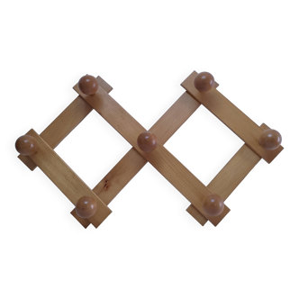 Solid pine crossbar coat rack from the 90s