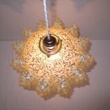 Suspension ancienne opaline clichy paille et blanc