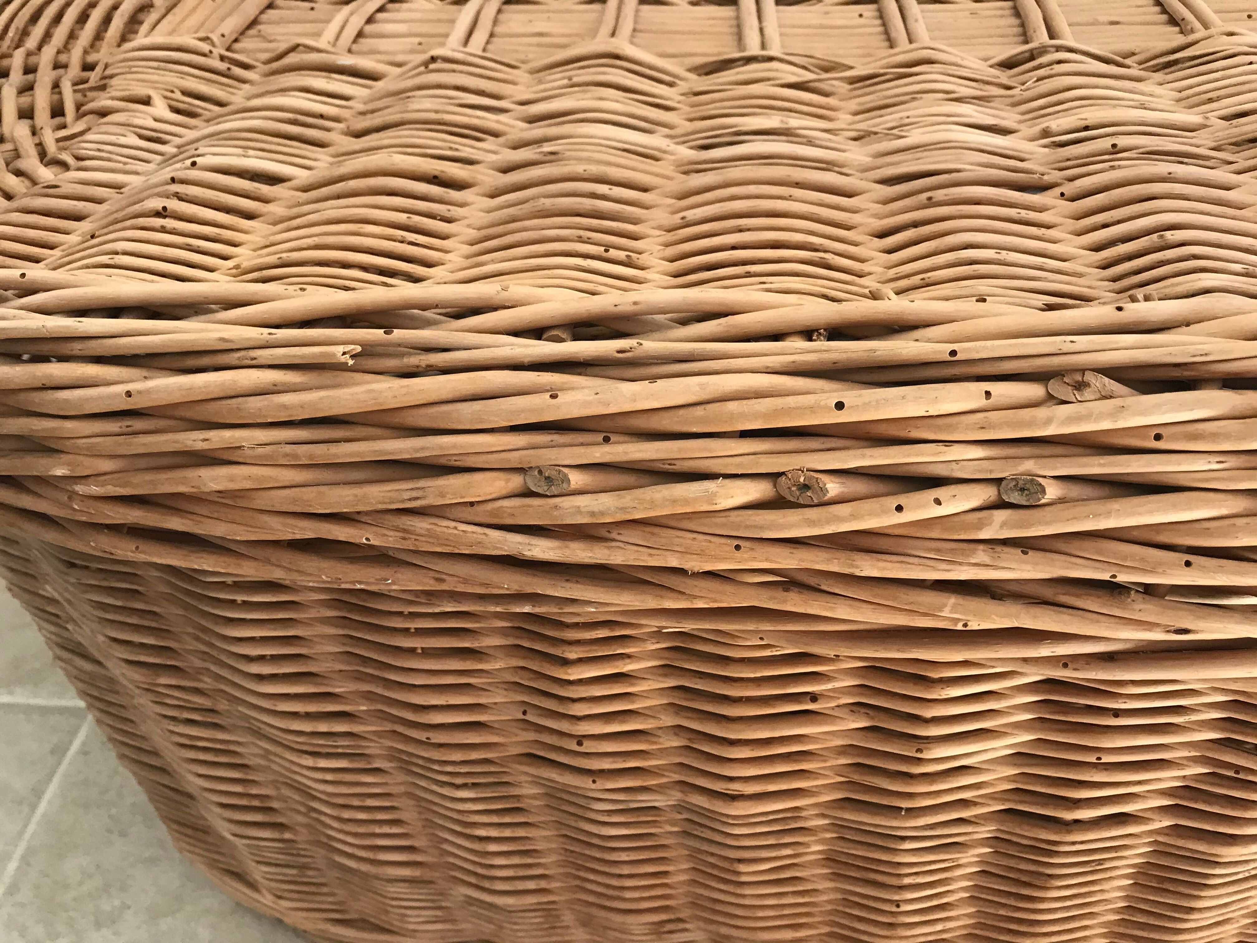 Vintage wicker chest 85 cm