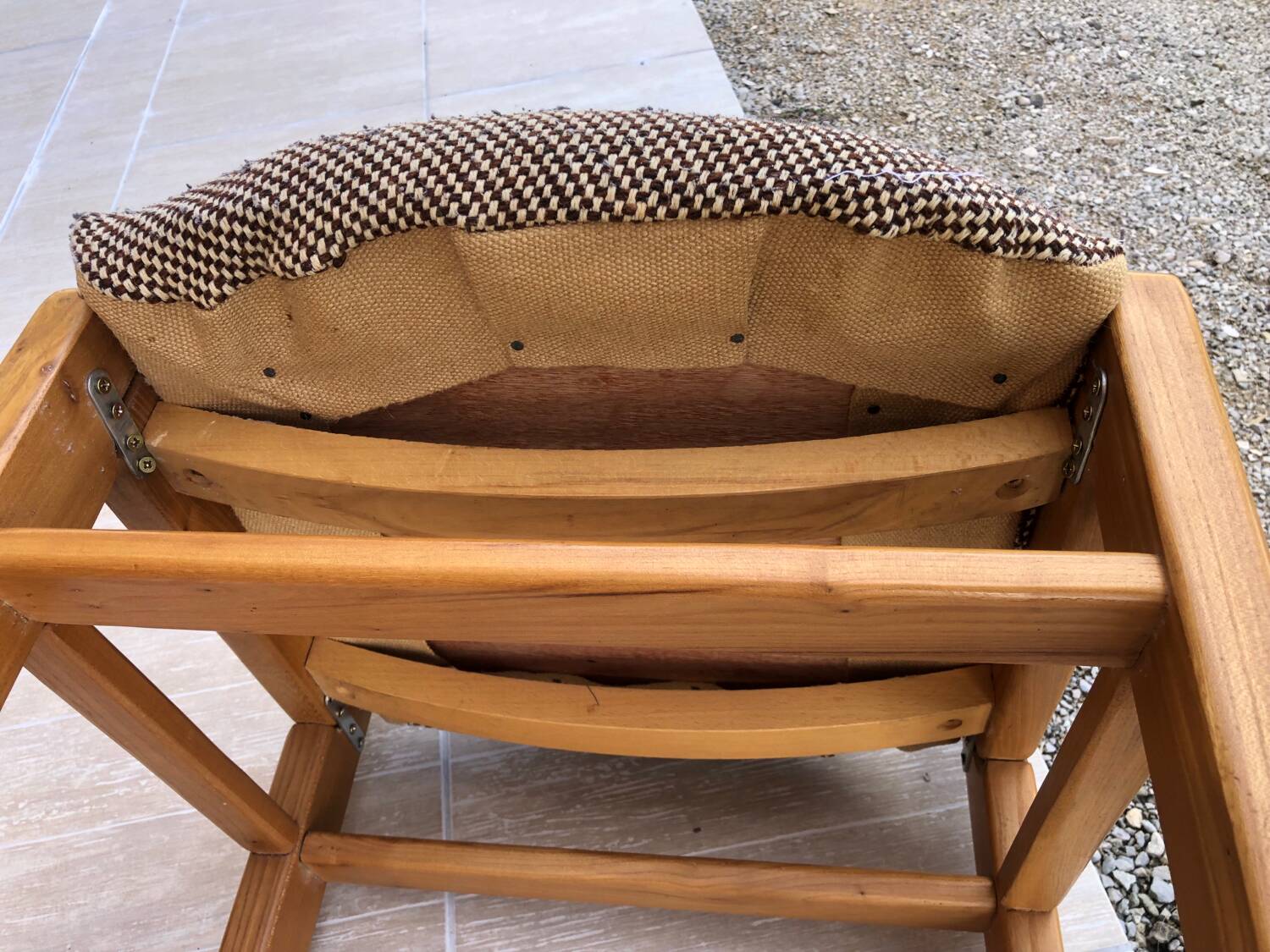 Maison Regain table and 4 chairs