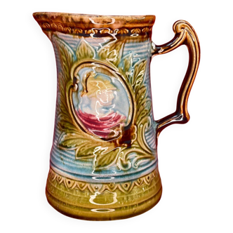 Pichet Art Nouveau en barbotine belge Wasmuel, XIXe siècle