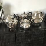 Set of teapots and milk jug.