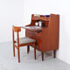 Secrétaire danois en teck avec miroir coulissant et bureau, années 1960