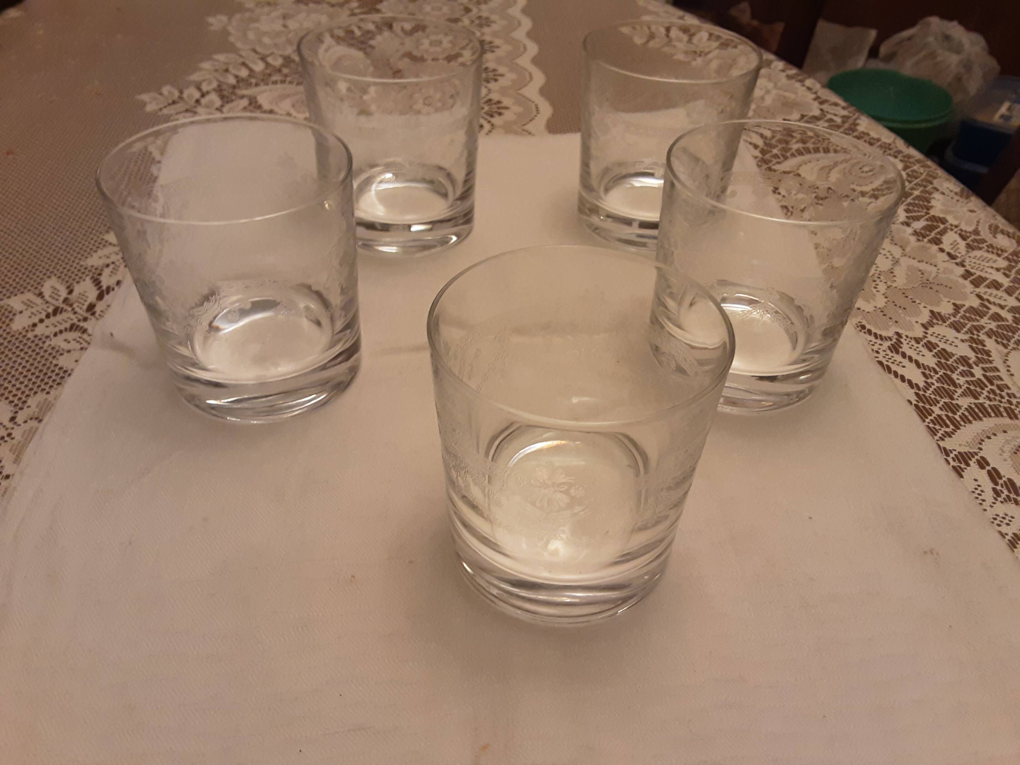 5 engraved whisky glasses