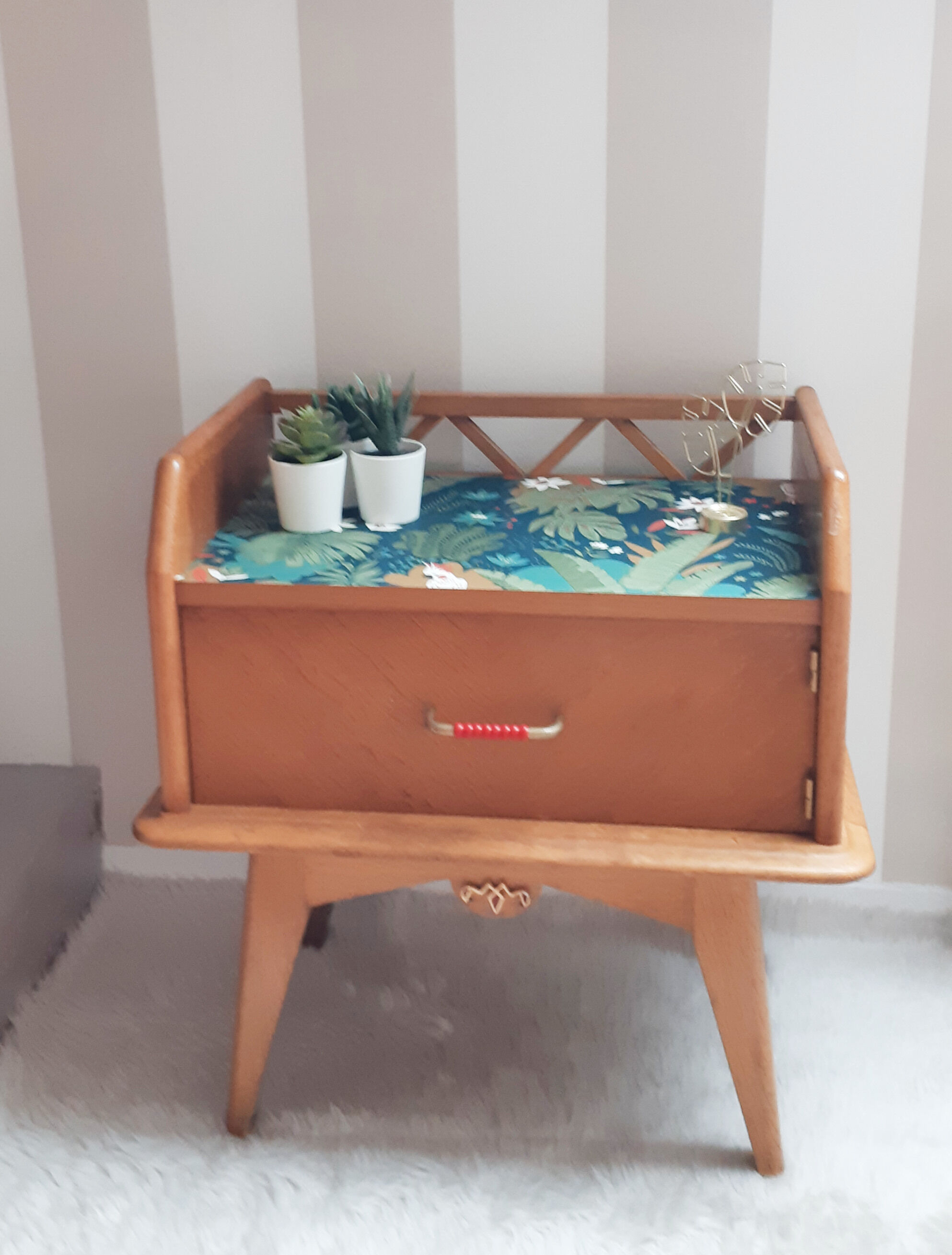 Bedside table revamped compass legs