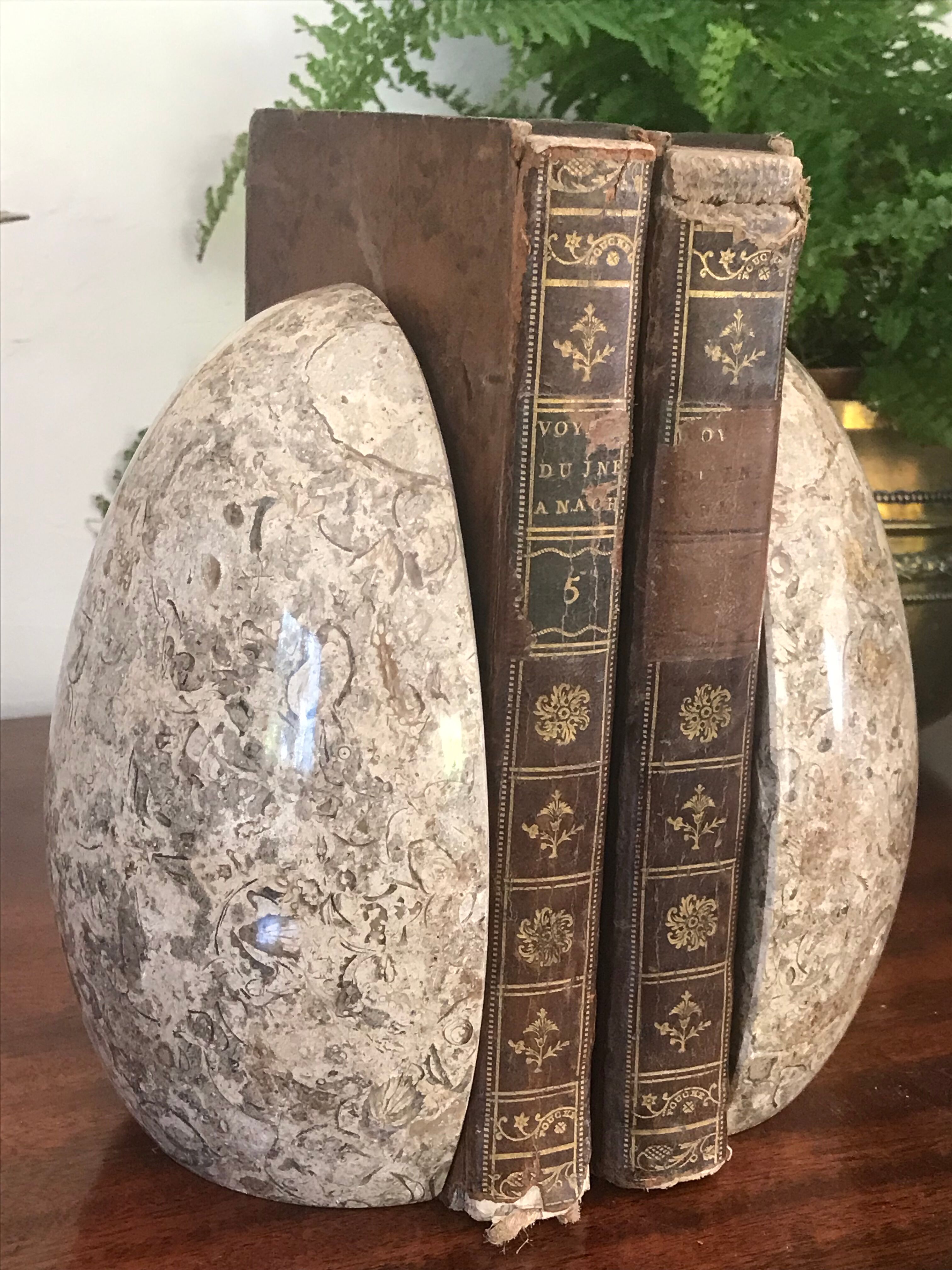 Pair of stone book clamts