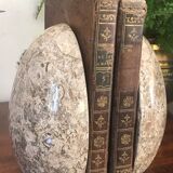 Pair of stone book clamts