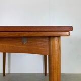 Table à manger en teck danois par Kai Kristiansen années 1960