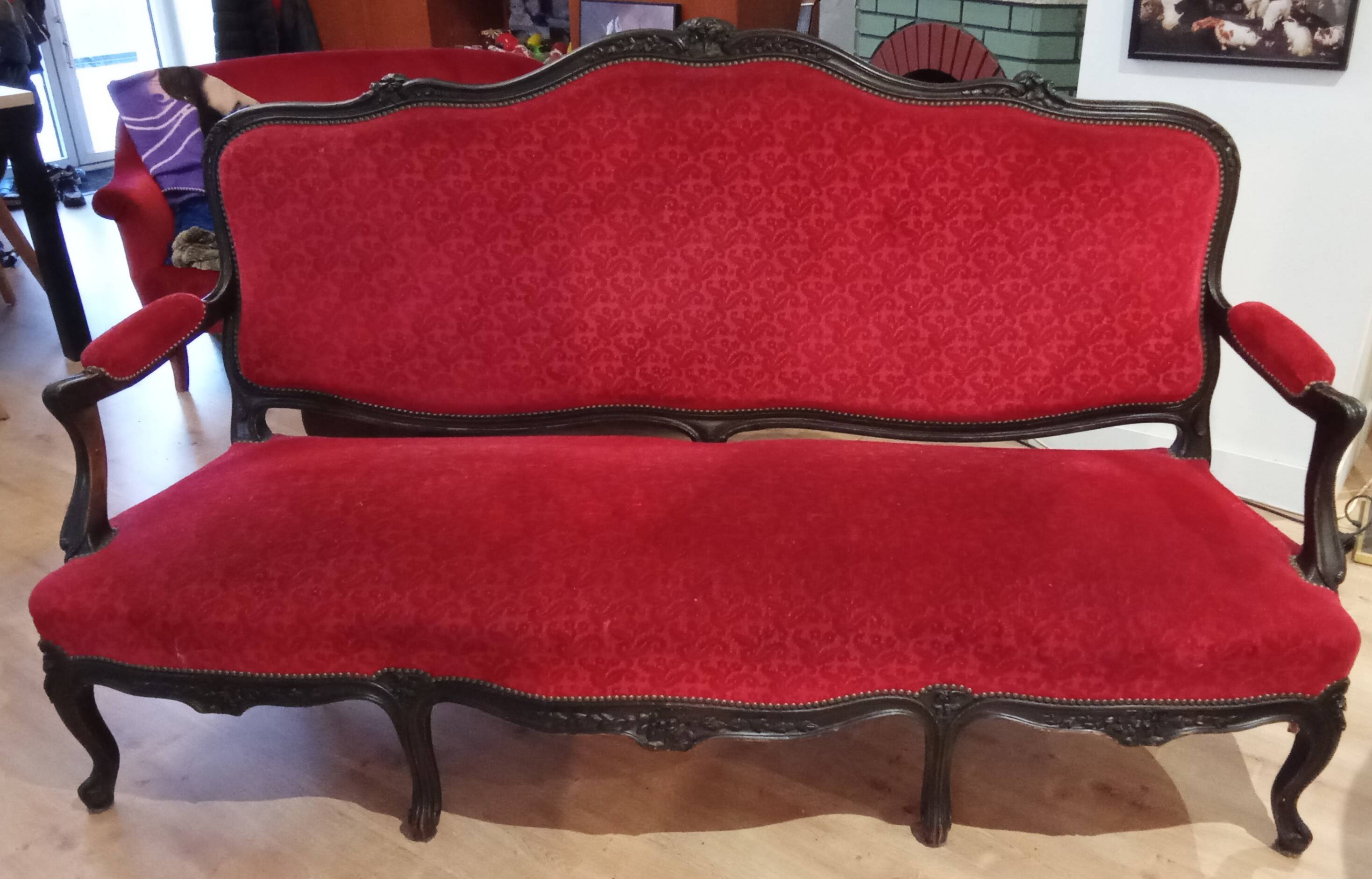 Antique Louis XV style red velvet settee