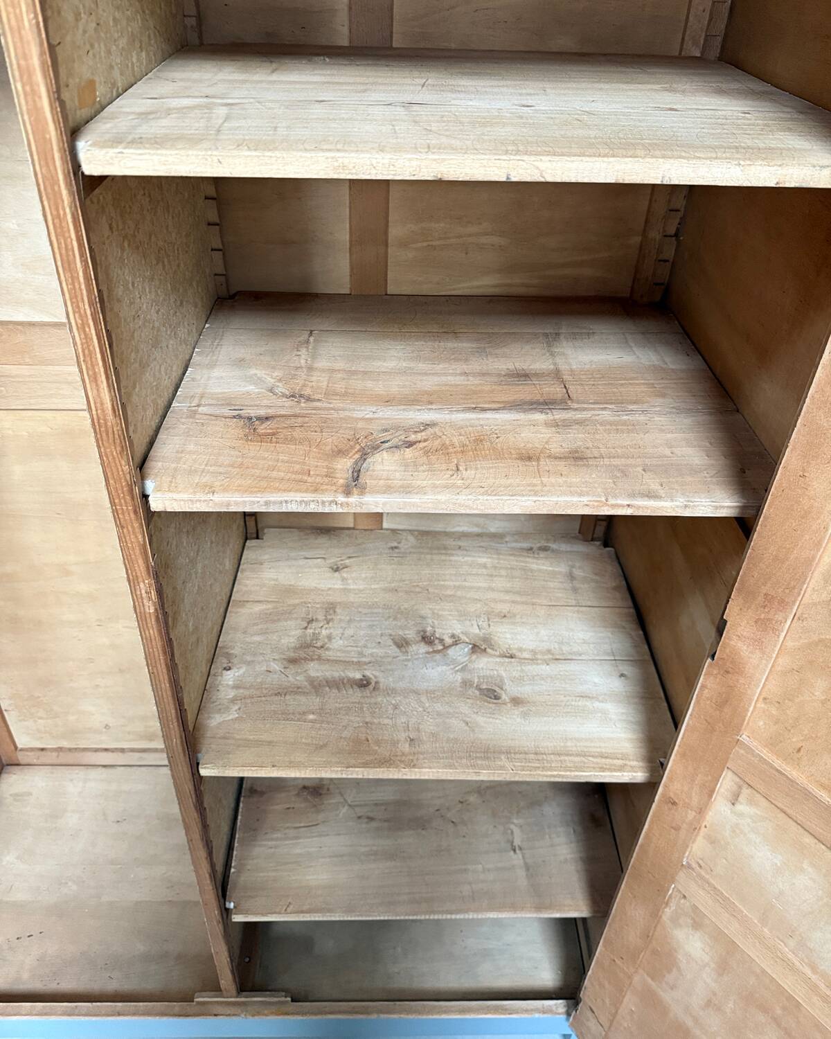 Armoire parisienne Art Déco (rénovée)