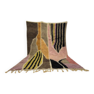 Traditional handmade pure wool rug, size 150 x 250 cm