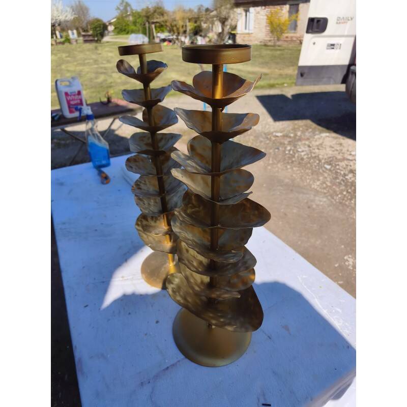 Vintage gold metal decor