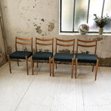 Set 4 green Scandinavian chairs