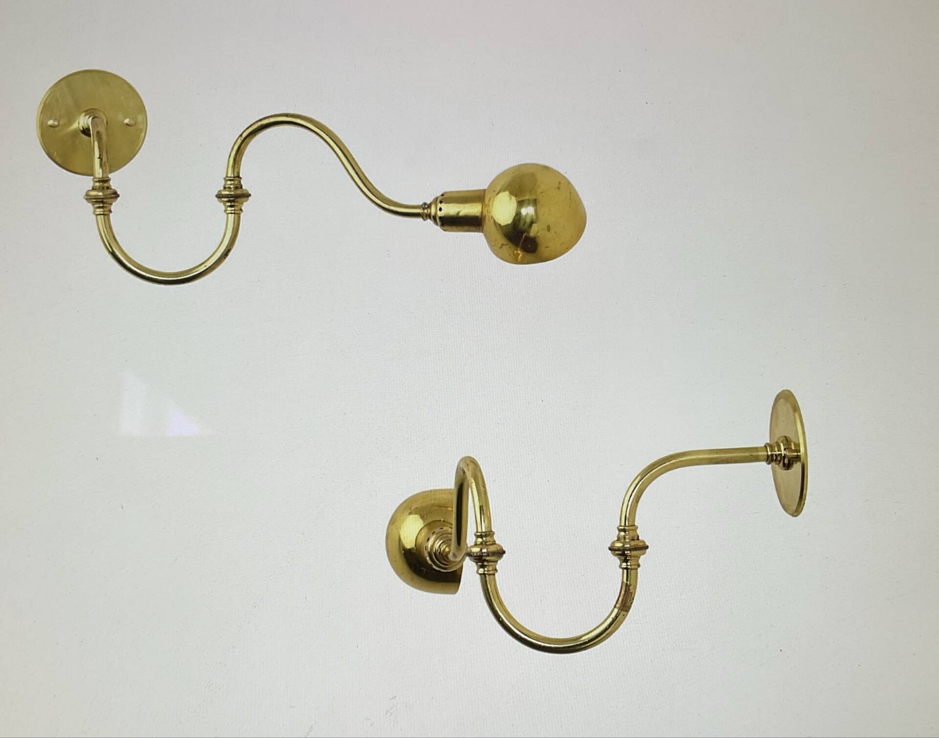 Pair of wall lights by Luigi Caccia Dominioni for Azucena.