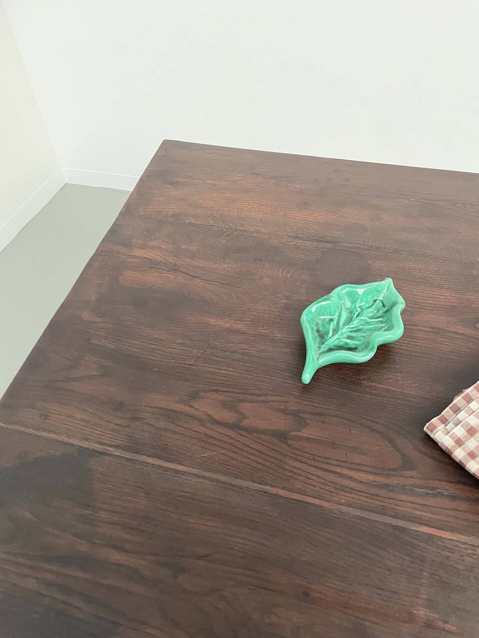 Plat feuille céramique verte
