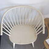 Scandinavian armchair in white wood