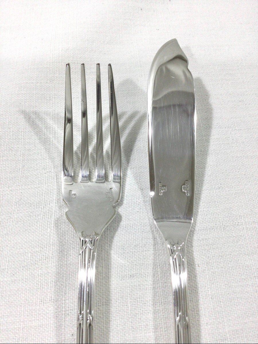 Christofle - cross ribbon fish cutlery
