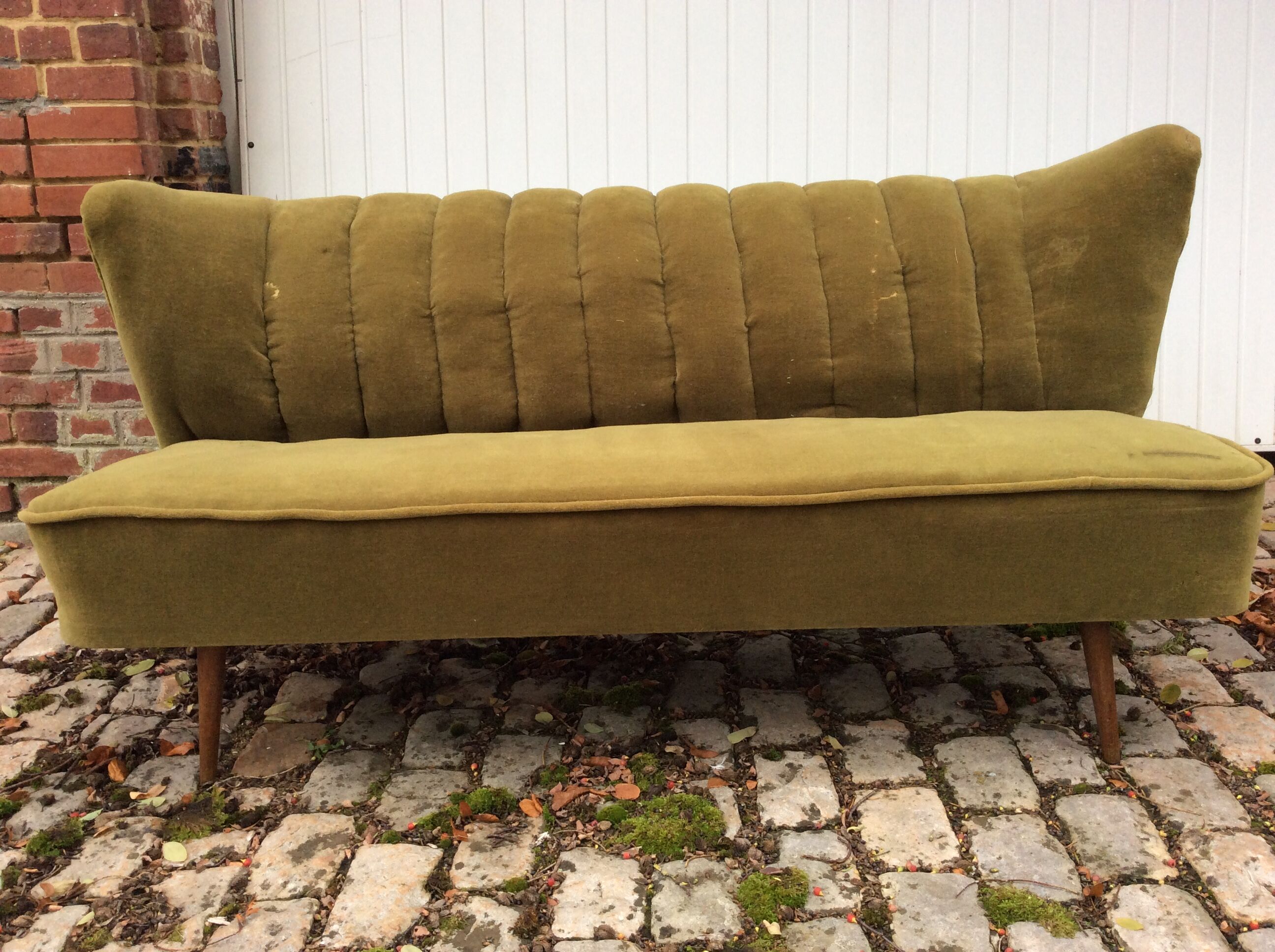 Vintage cocktail sofa