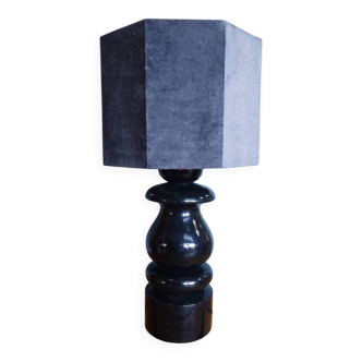 Sculptural table lamp made of turned wood