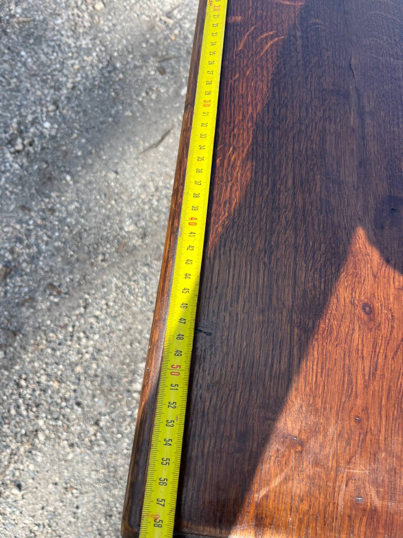 Table ancienne en chêne massif – Pieds tournés balustres et entretoise, sty