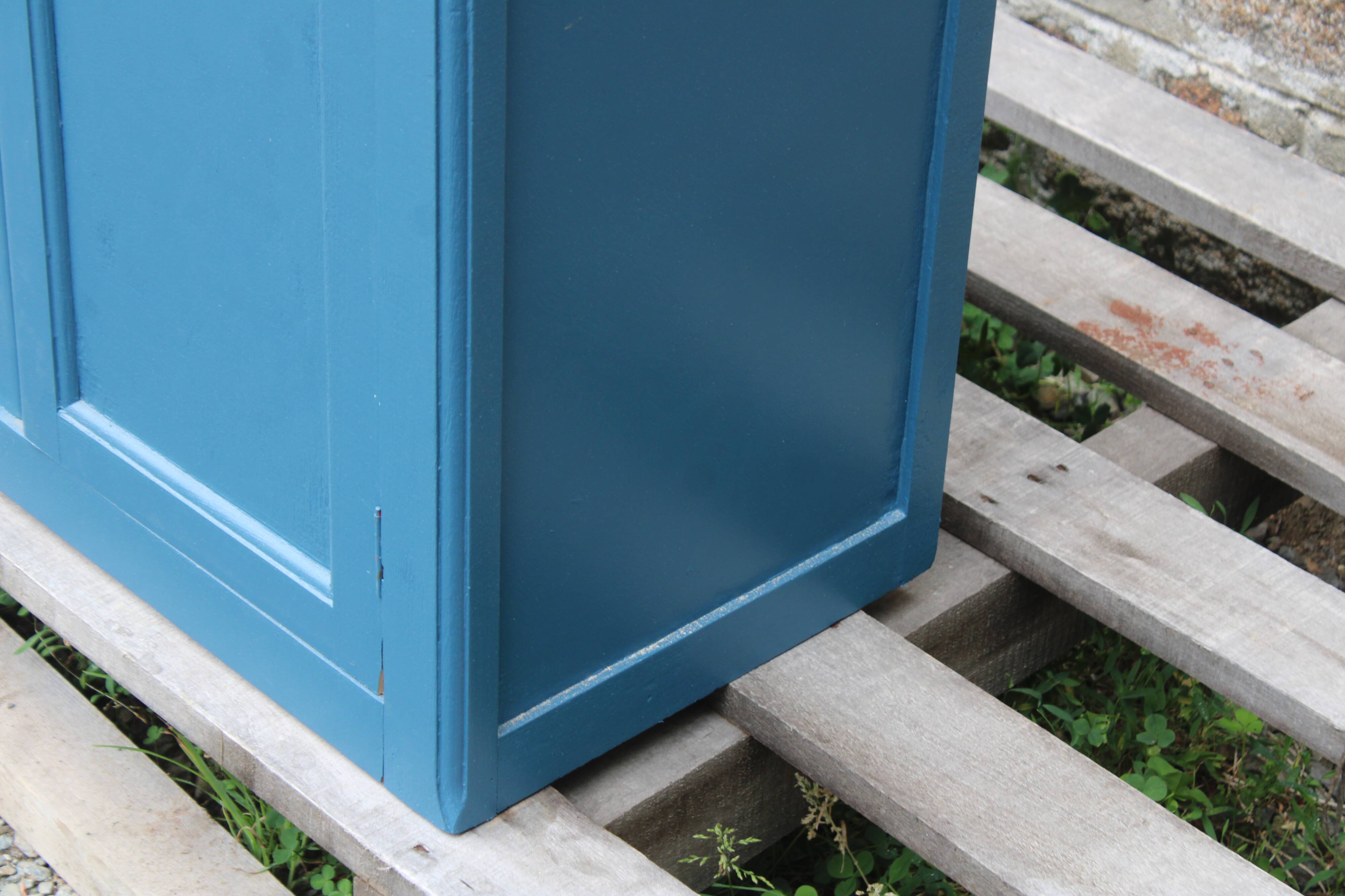 Vintage deep blue Parisian sideboard & natural wood top