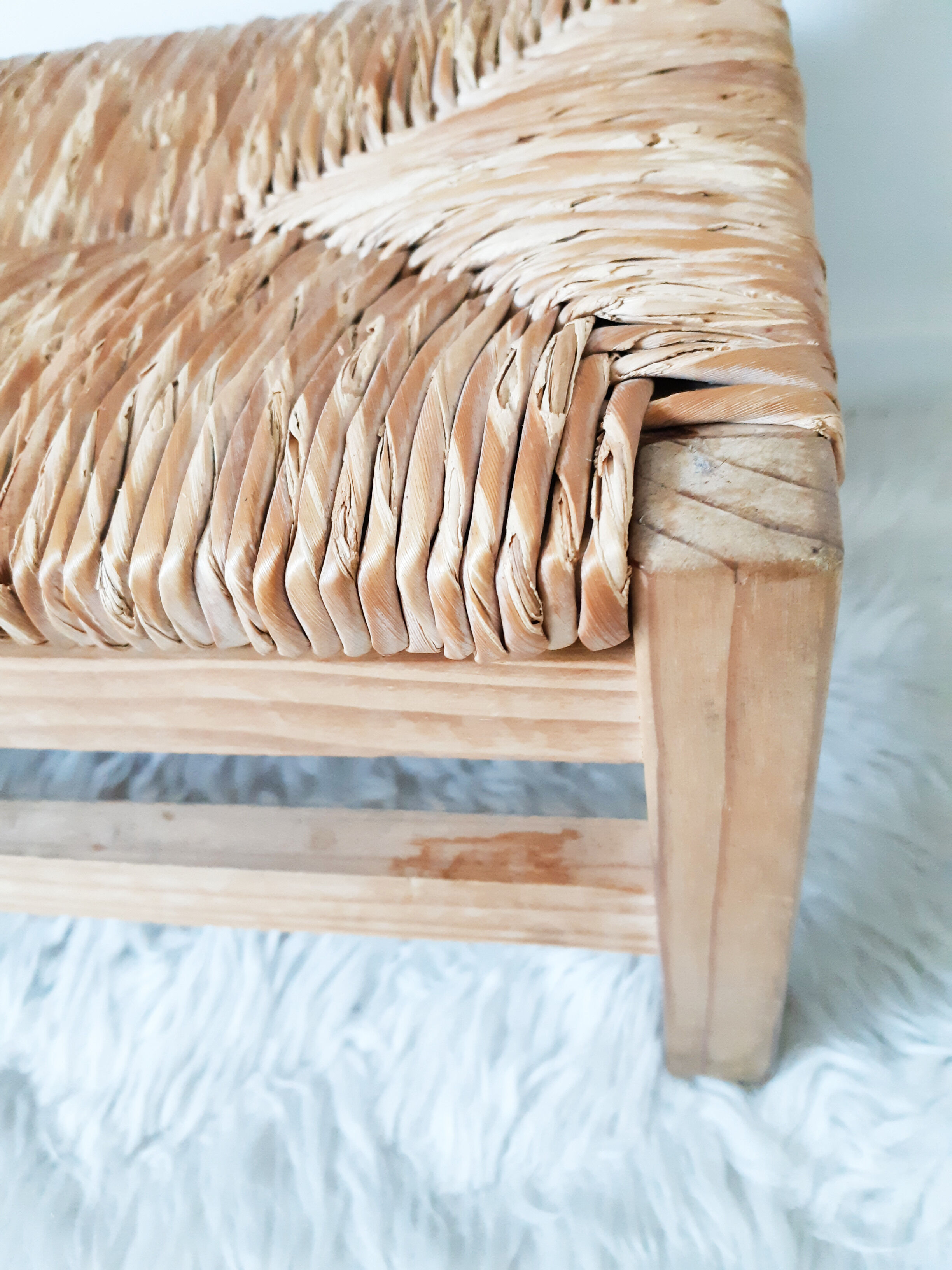 Banc enfant en bois et paille, vintage