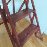 Wooden painter's stepladder
