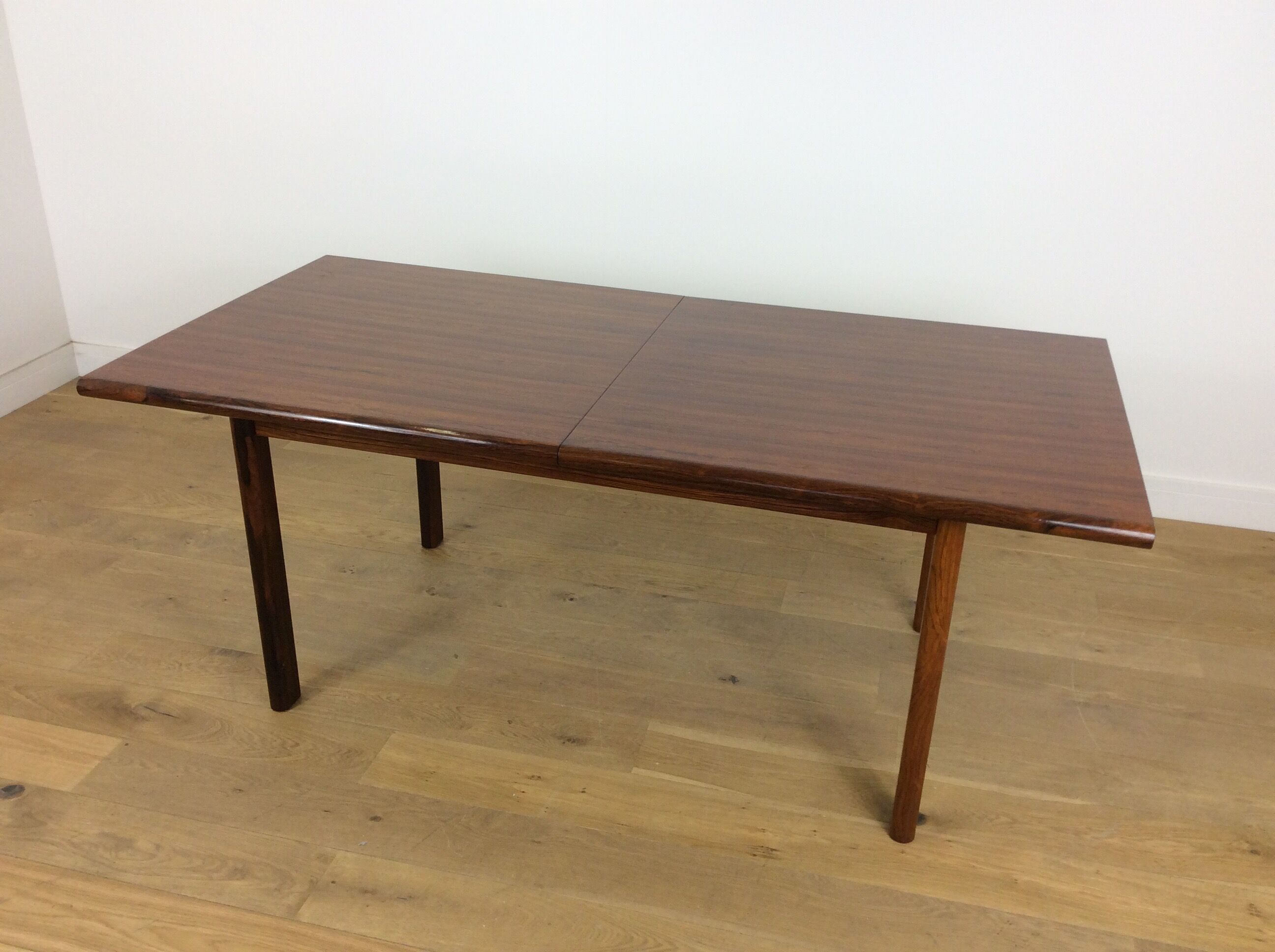 Mid century extendable dining table