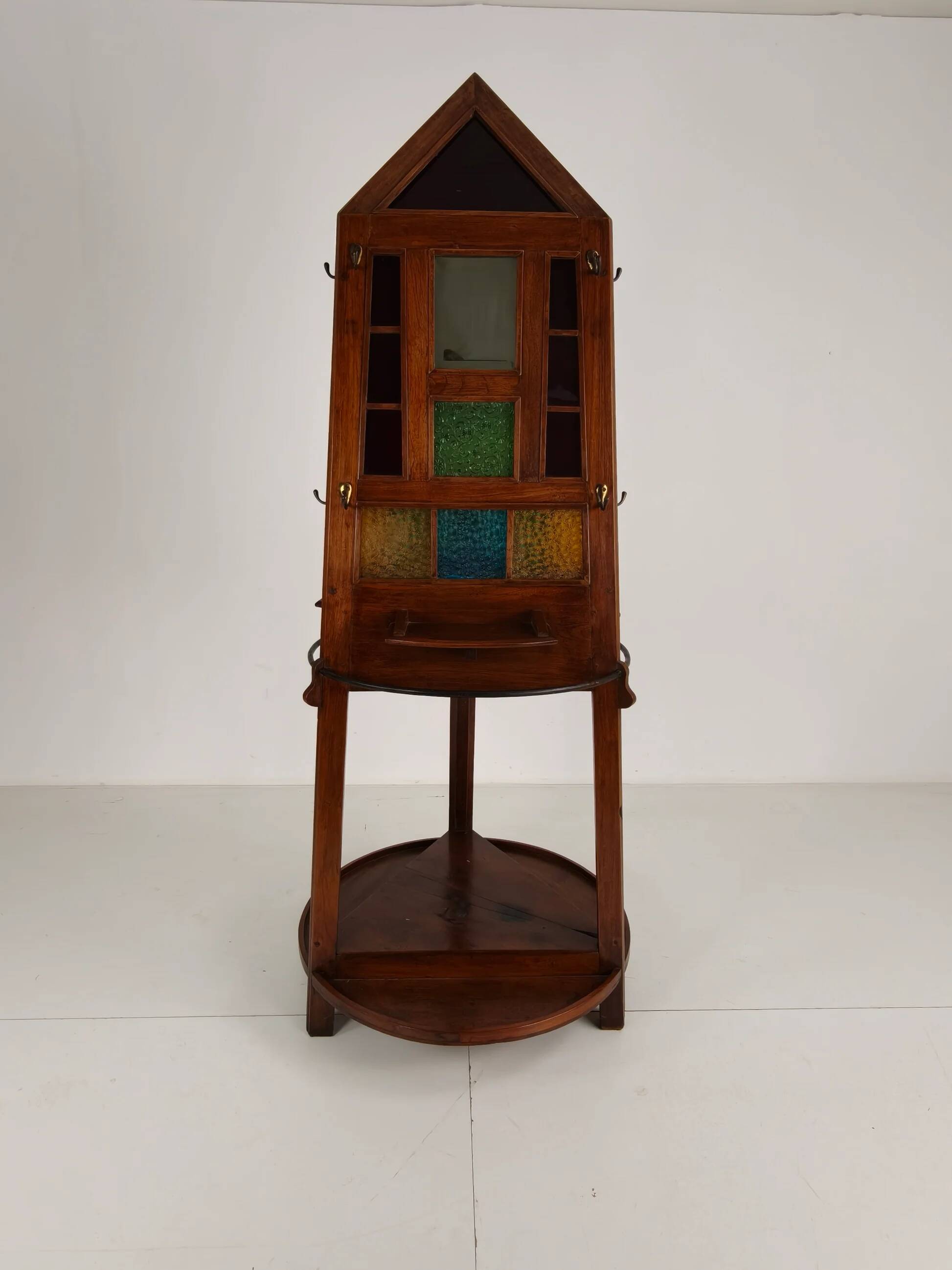 Porte-manteau / porte-parapluies Art Déco en chêne unique – Design obélisque des années 1920 avec vitrail