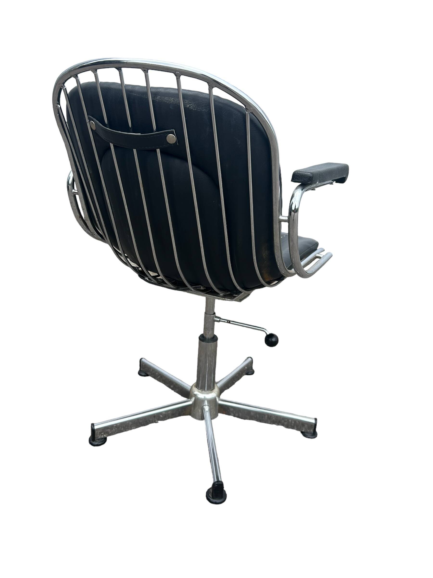 Gastone Rinaldi style armchair