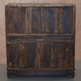 19th-century Chinese cabinet inlaid with mother-of-pearl