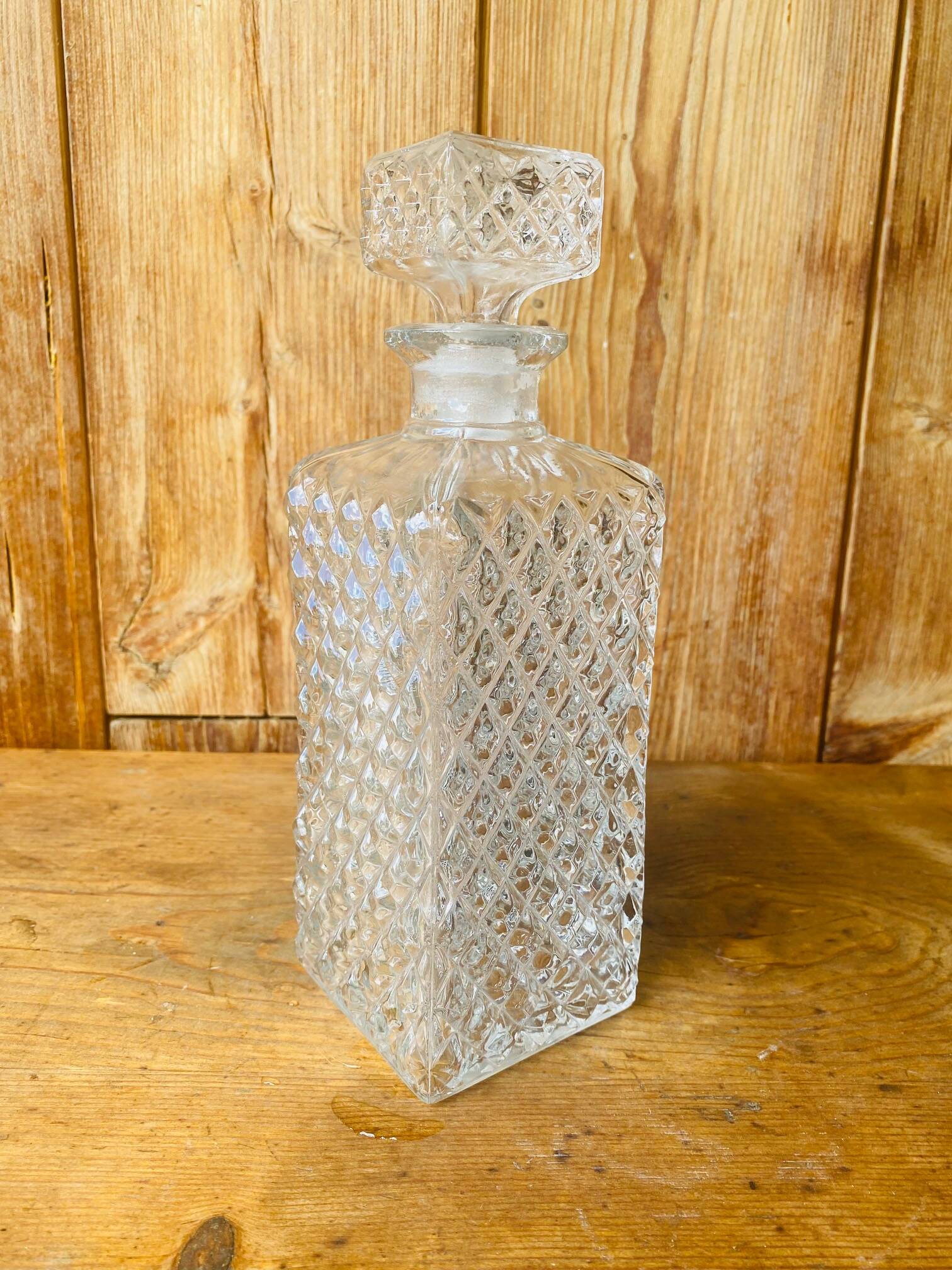 Diamond point crystal whiskey decanter