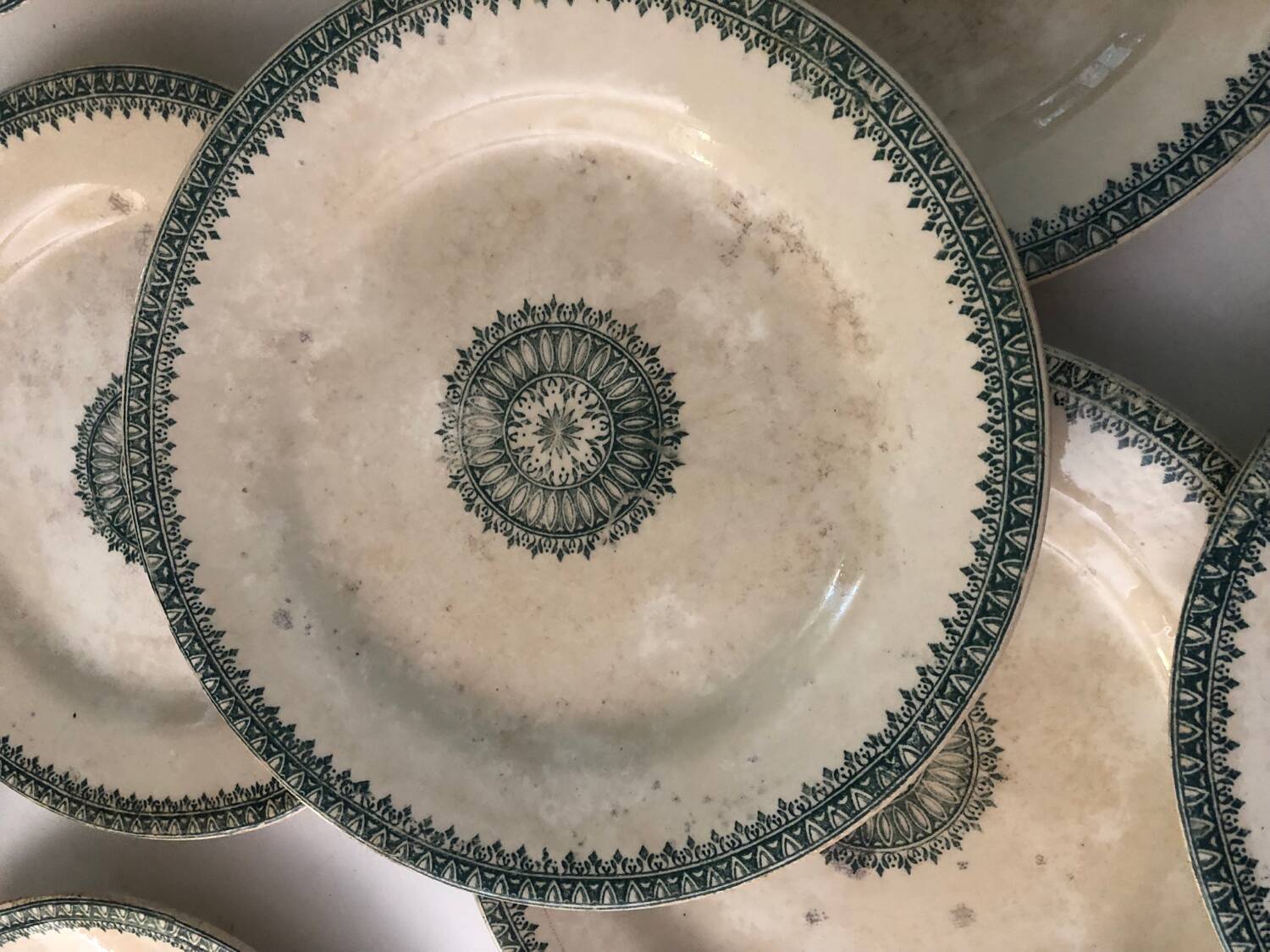 Creil and Montereau ironstone service 22 sauceboat plates