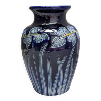 Betschdorf Alsace sandstone vase