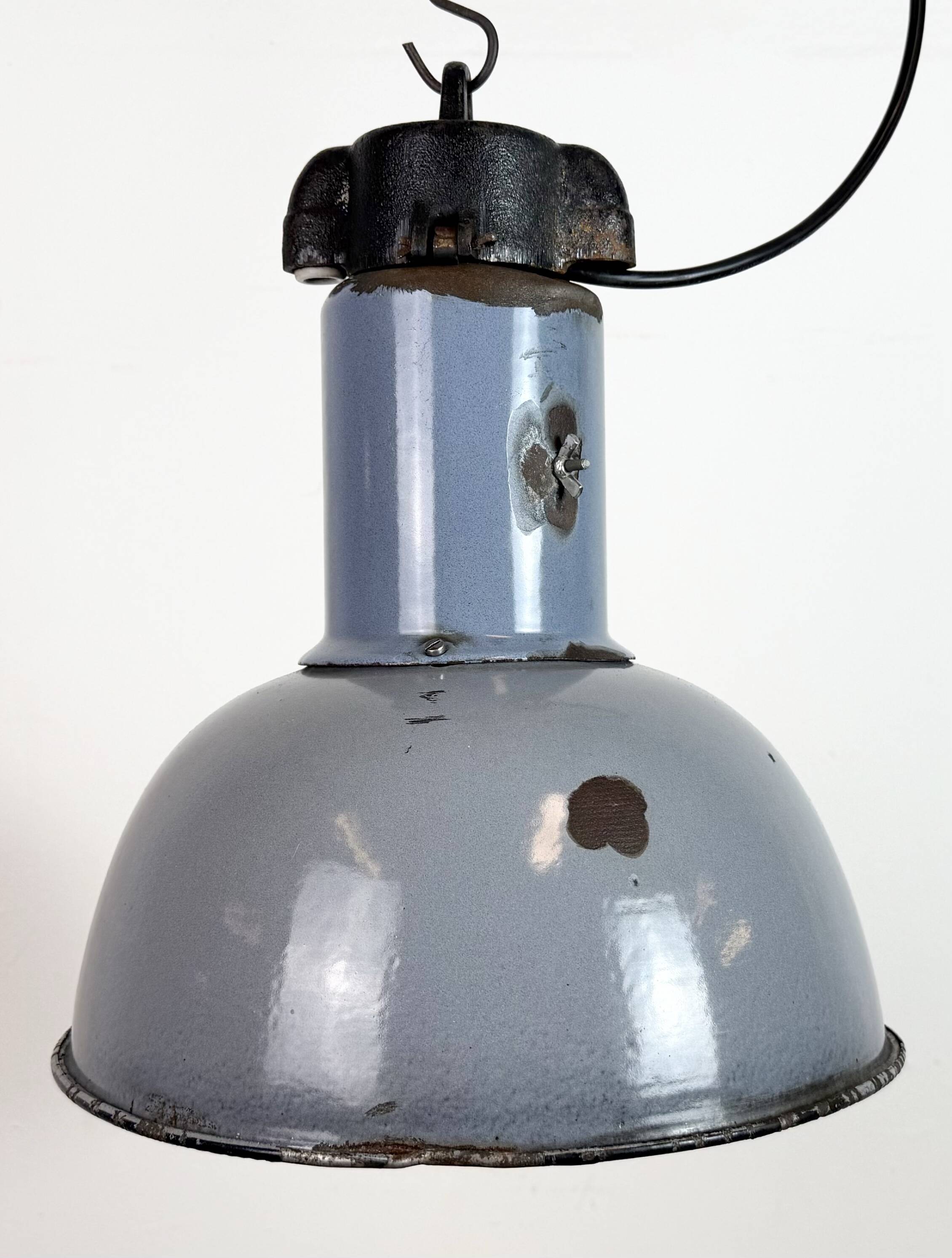 Industrial Grey Enamel Bauhaus Pendant Lamp, 1930s